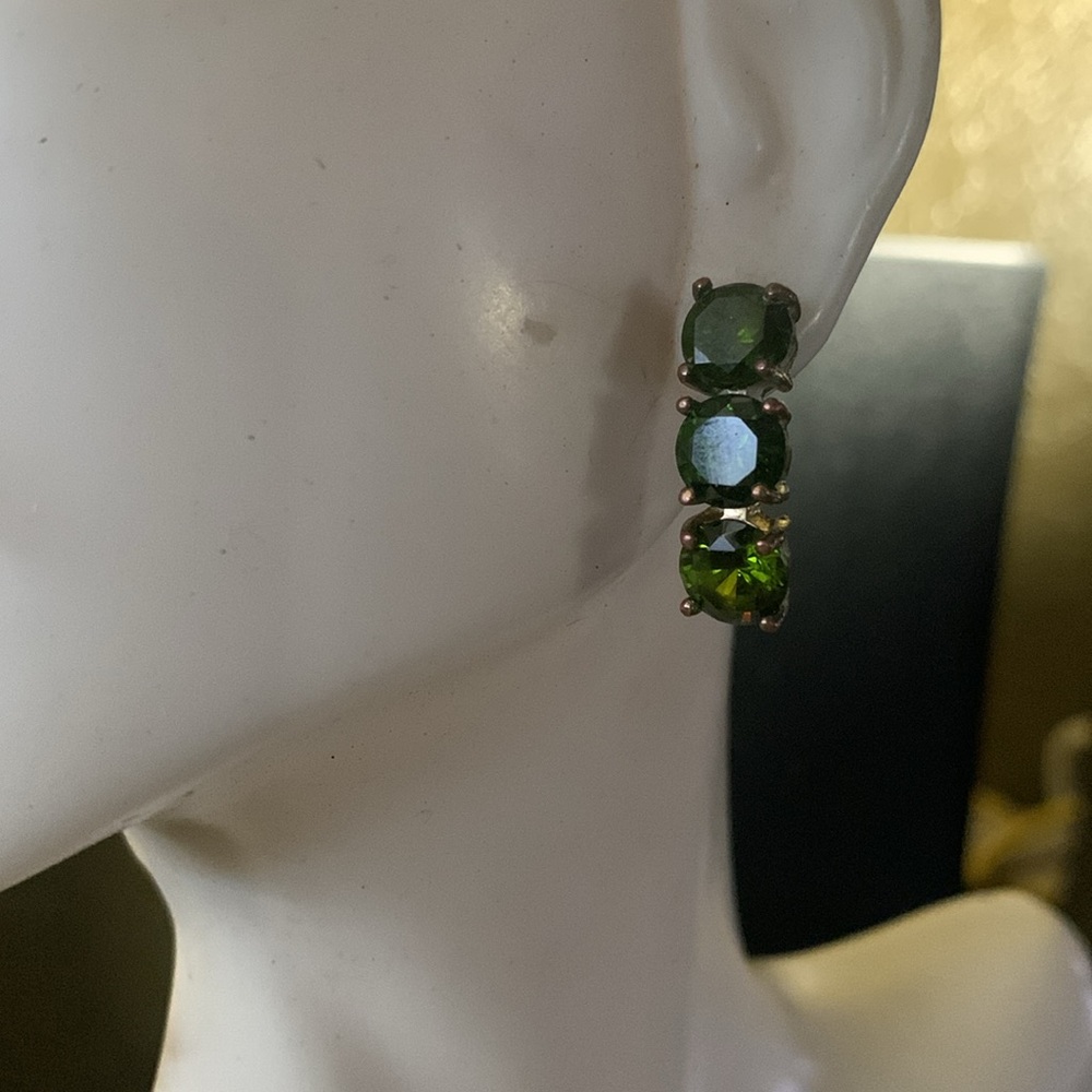 Beautiful olive Green quartz vintage Gemstone Statement earrings - Picture 9 of 9